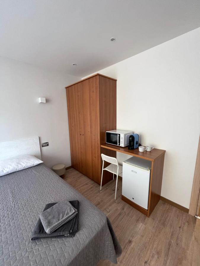 Wowies Room Pettenasco Bagian luar foto
